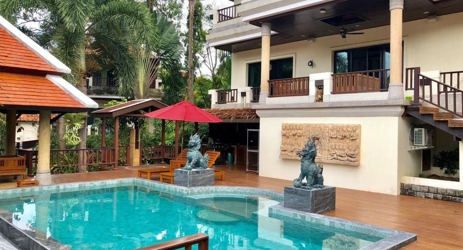 For rent 3 bed villa in Mueang Phuket, Phuket