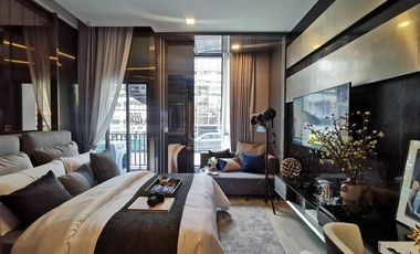 For sale スタジオ condo in Khlong Toei, Bangkok