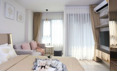 For rent studio condo in Pathum Wan, Bangkok