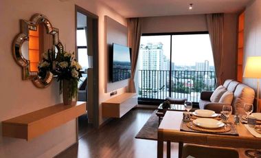 For rent 2 bed condo in Watthana, Bangkok