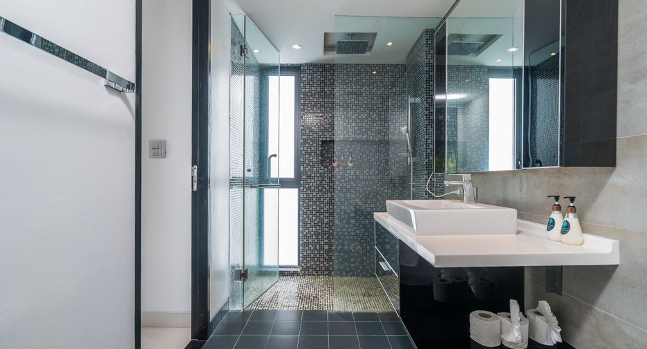 For sale 1 bed condo in Kathu, Phuket
