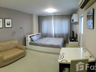 For rent スタジオ condo in Khlong Toei, Bangkok