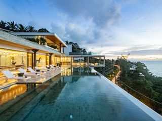 For sale 11 bed villa in Thalang, Phuket