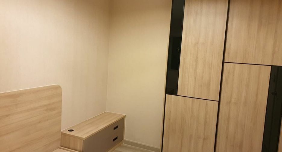 For sale 2 Beds condo in Lat Phrao, Bangkok