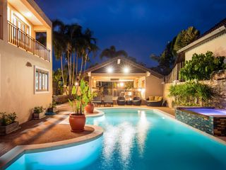 For sale 5 bed villa in Mueang Phuket, Phuket