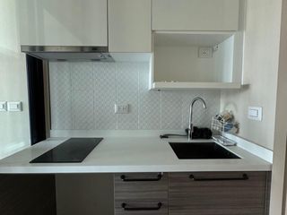 For sale スタジオ condo in Huai Khwang, Bangkok
