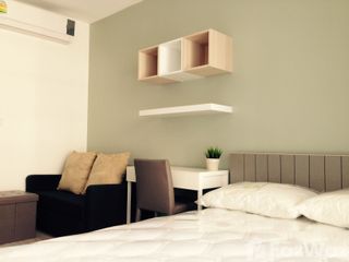 For sale studio condo in Huai Khwang, Bangkok