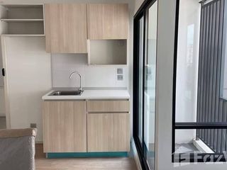 For sale 2 bed condo in Wang Thonglang, Bangkok