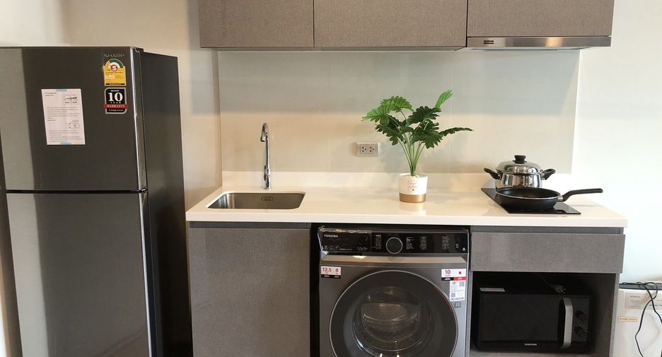 For rent 1 bed condo in Huai Khwang, Bangkok