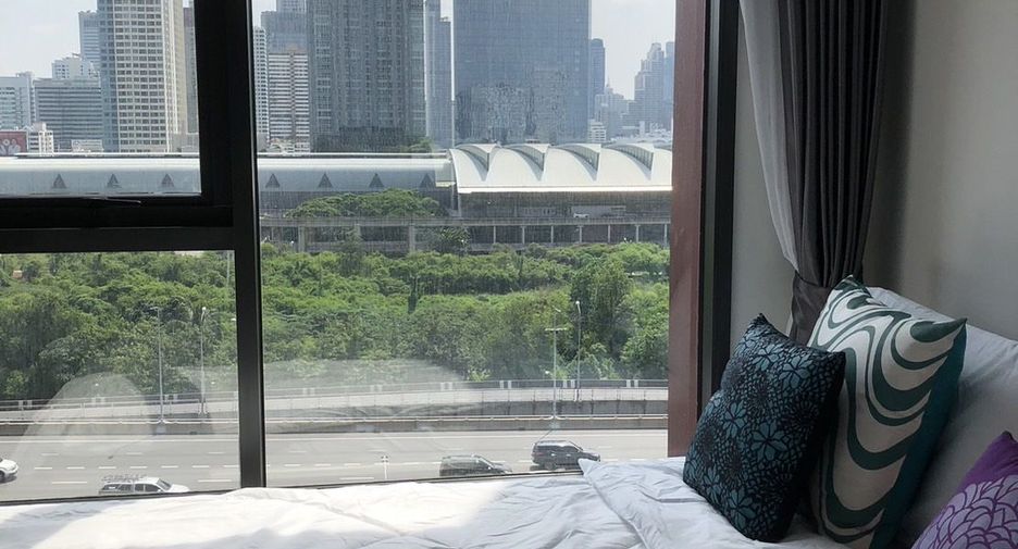 For rent 1 bed condo in Huai Khwang, Bangkok
