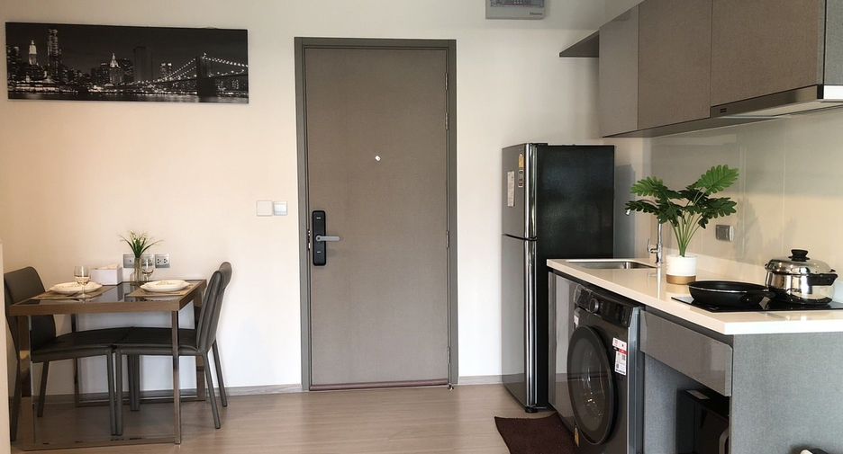 For rent 1 bed condo in Huai Khwang, Bangkok