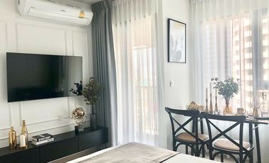 For rent studio condo in Pathum Wan, Bangkok