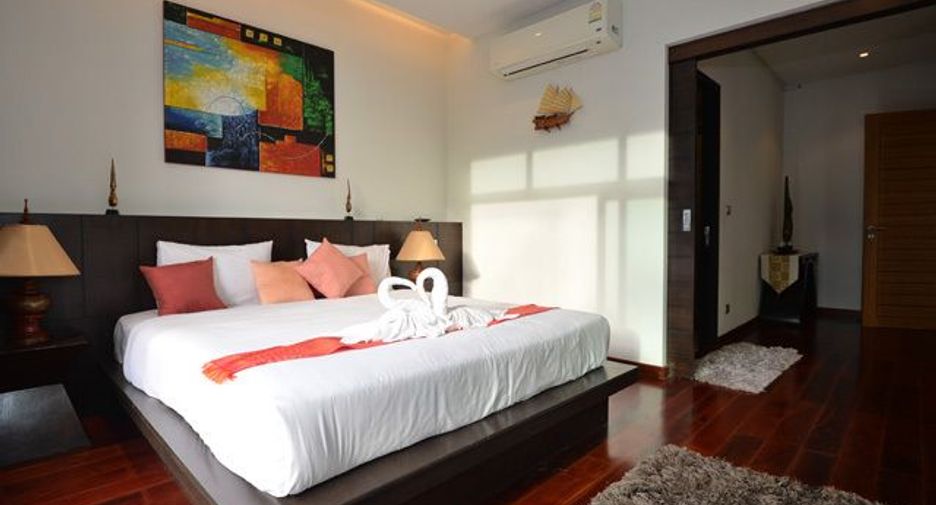 For sale 3 bed villa in Mueang Phuket, Phuket