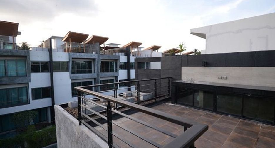 For sale 3 bed villa in Mueang Phuket, Phuket