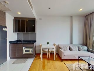 For rent 1 Beds condo in Khlong Toei, Bangkok