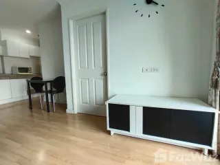 For rent 1 Beds condo in Bang Phlat, Bangkok