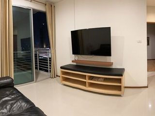 For rent 1 bed condo in Khlong San, Bangkok