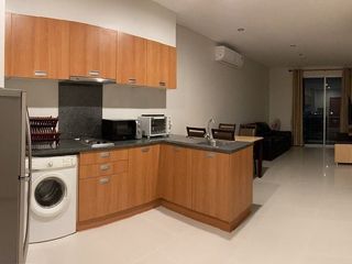 For rent 1 bed condo in Khlong San, Bangkok