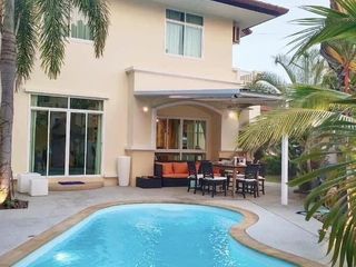 For sale 3 bed villa in Mueang Phuket, Phuket