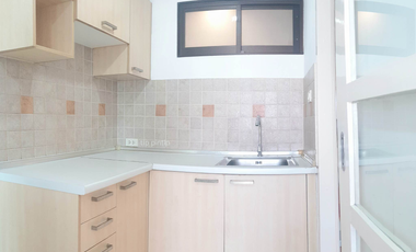 For rent 1 bed condo in Phaya Thai, Bangkok