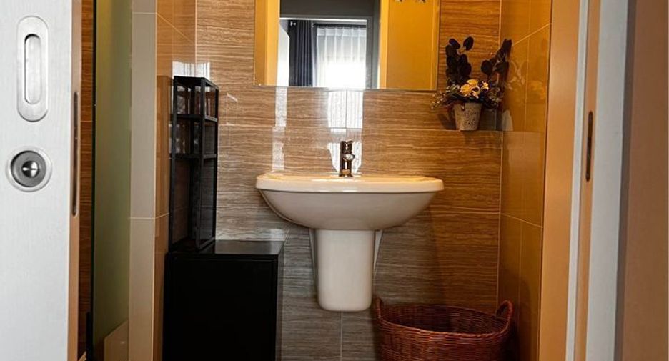 For rent 1 Beds condo in Rat Burana, Bangkok