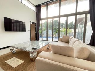 For rent 4 bed villa in Mueang Phuket, Phuket