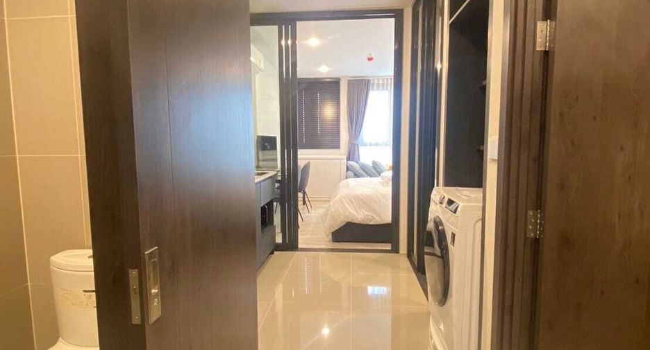 For rent 1 bed condo in Huai Khwang, Bangkok