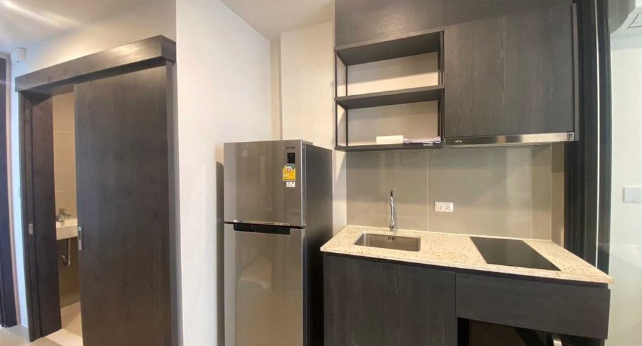 For rent 1 bed condo in Huai Khwang, Bangkok