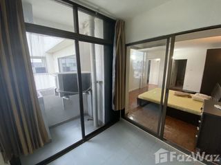 For rent 2 bed condo in Phra Khanong, Bangkok