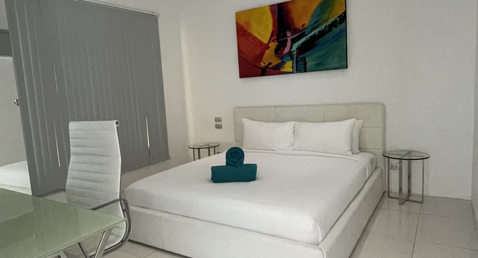For rent 3 Beds condo in Mueang Phuket, Phuket