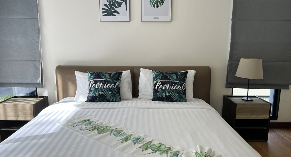 For rent 5 bed townhouse in Thalang, Phuket