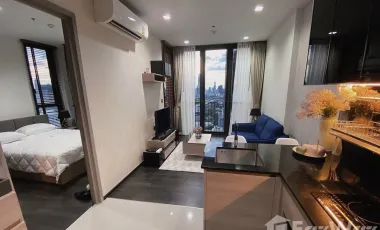 For rent 1 bed condo in Huai Khwang, Bangkok
