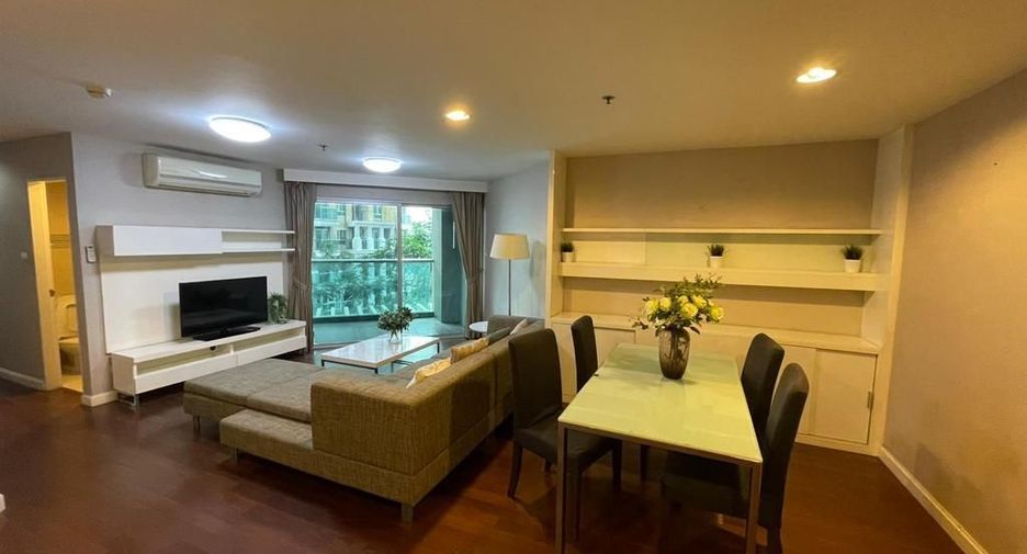 For rent 2 bed condo in Huai Khwang, Bangkok