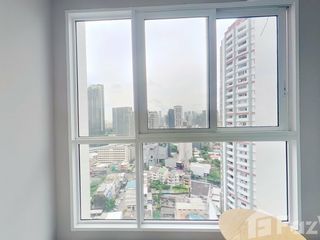 For rent 1 bed apartment in Watthana, Bangkok