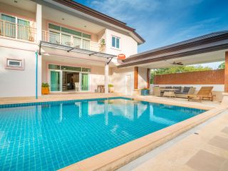 For rent 9 bed villa in Mueang Phuket, Phuket