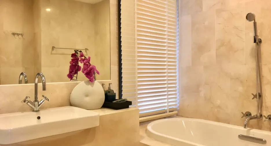 For sale 2 bed condo in Thalang, Phuket