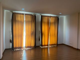 For rent 3 Beds townhouse in Lat Phrao, Bangkok