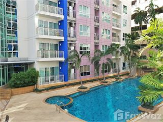 For rent 2 bed condo in Watthana, Bangkok
