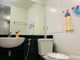 For rent 2 bed condo in Thon Buri, Bangkok