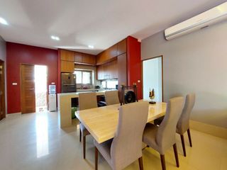 For sale 5 Beds villa in Mueang Phuket, Phuket