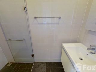 For rent studio condo in Khlong Toei, Bangkok