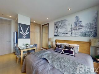 For rent studio condo in Khlong Toei, Bangkok