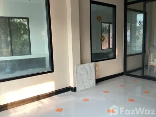 For rent retail Space in Bang Khun Thian, Bangkok