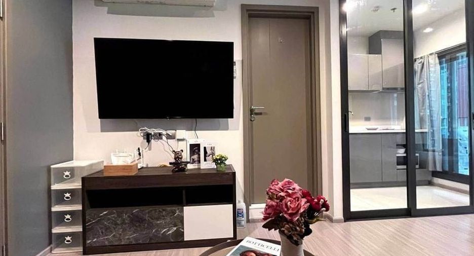 For rent studio condo in Huai Khwang, Bangkok