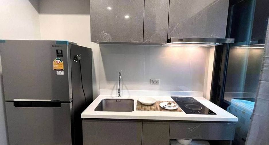 For rent studio condo in Huai Khwang, Bangkok