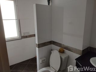 For rent 3 bed townhouse in Mueang Pathum Thani, Pathum Thani