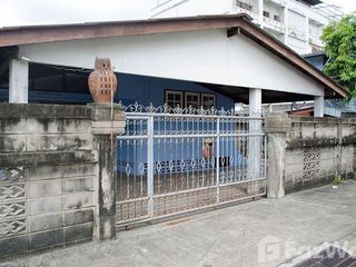 For rent 3 Beds house in Nong Khaem, Bangkok
