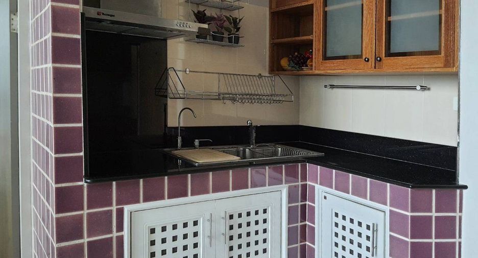 For rent 1 bed condo in Phaya Thai, Bangkok