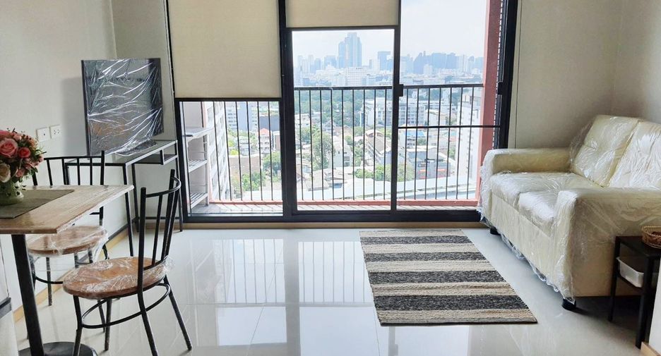 For rent 1 bed condo in Phaya Thai, Bangkok