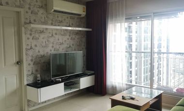 For rent 2 bed condo in Huai Khwang, Bangkok